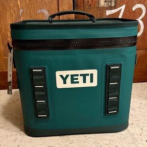 YETI Hopper Flip 12 Soft Cooler Bag Large Ice Sheet Black Forest Green